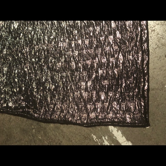 BCBG Generation metallic mini skirt NWT - Picture 5 of 8